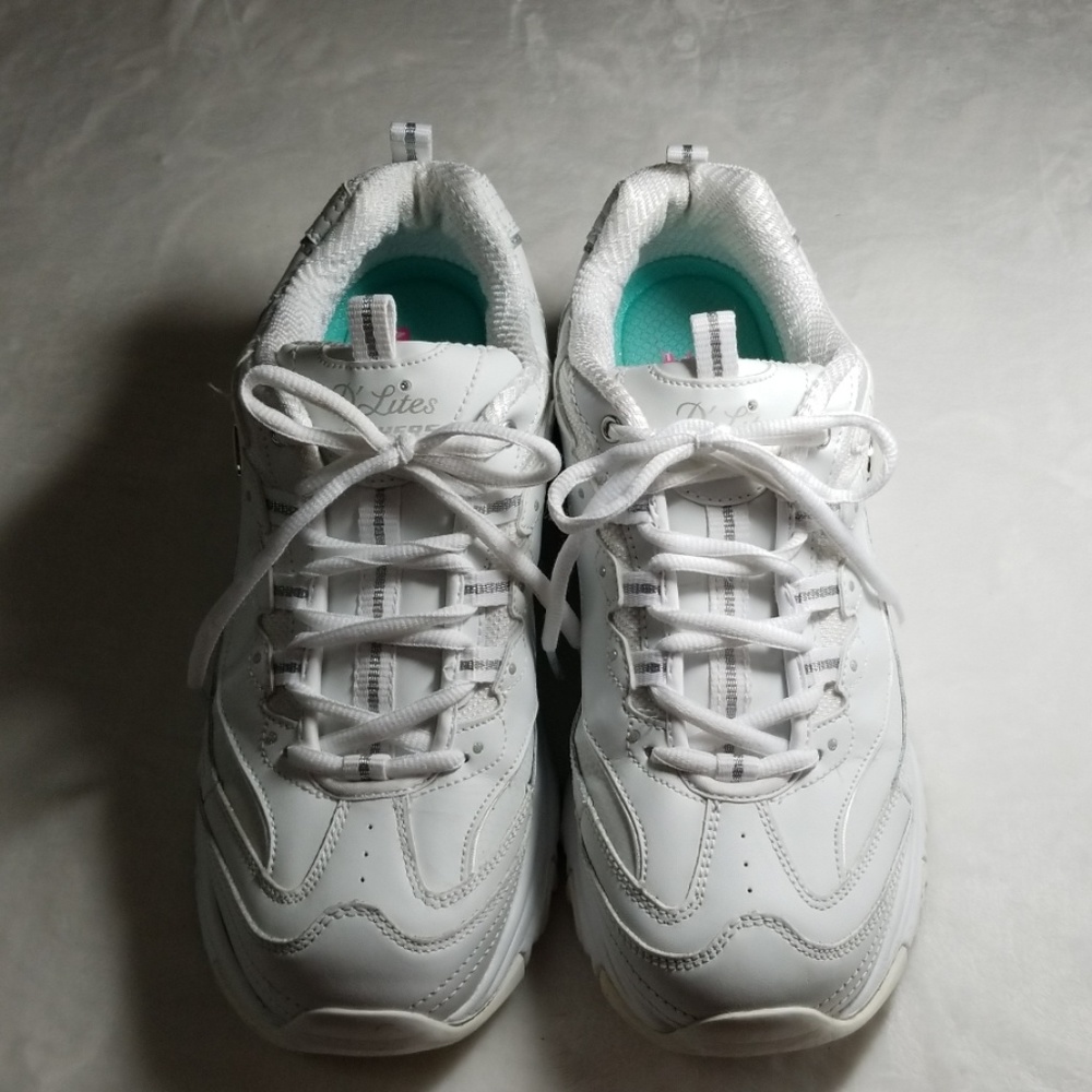 Skechers D'Lites Air Cooled Memory Foam Sneakers